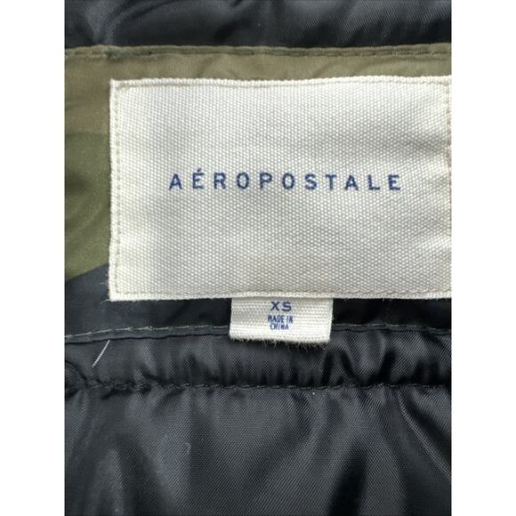 Aeropostale Puffer Vest Mens xs Camo Full Zip Quilted Outdoors Hunting Woods - Picture 3 of 4